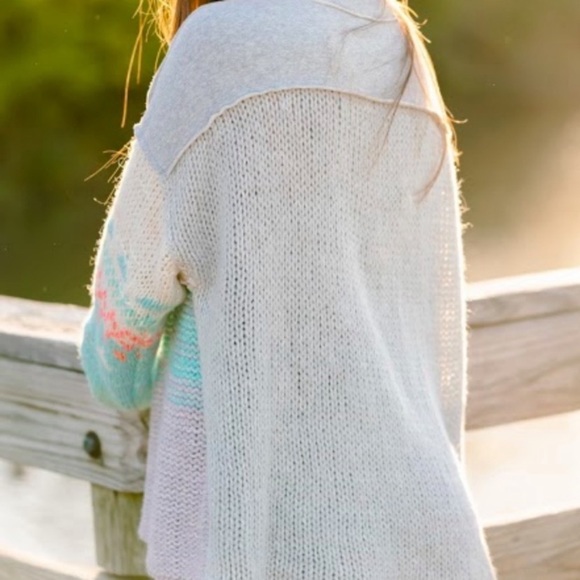 NWT Free People Polar Opposites Oversized Sweater - Picture 3 of 16